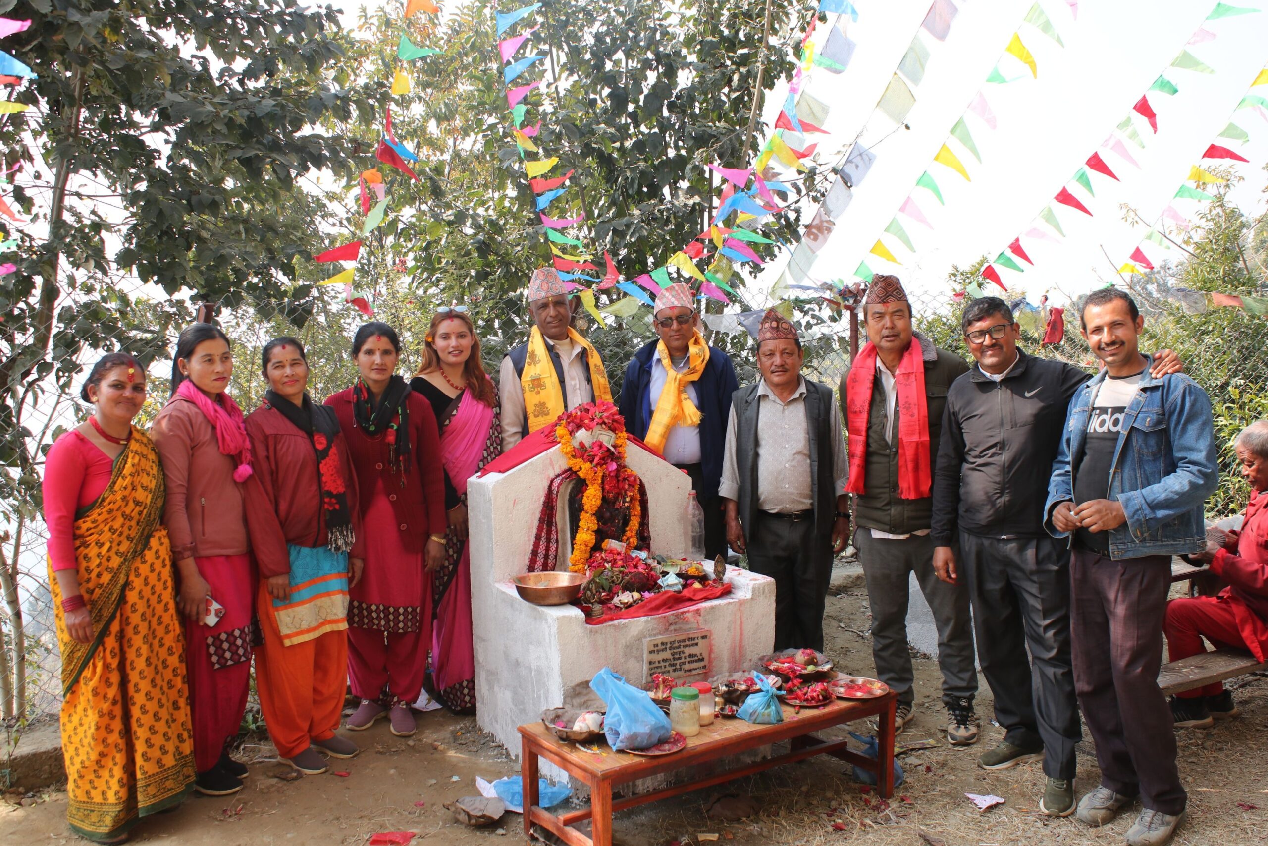 थाक्रे १० मा रहेको बाघ भैरब आधारभूत विद्यालयमा सरस्वतीको मुर्ति सथापना