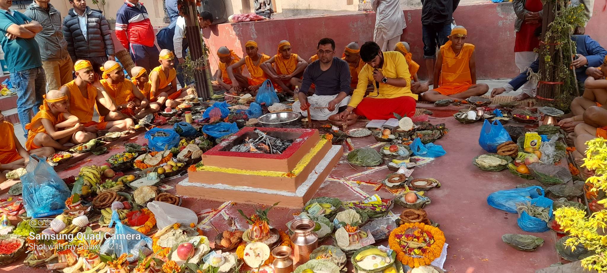 गाेरखनाथ मन्दिरमा सामुहिक ब्रतबन्ध कार्यक्रम सम्पन्न