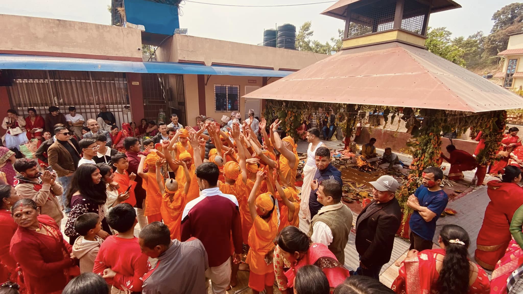 गोरखनाथ मन्दिरमा गरे १८ जनाले सामुहिक व्रतबन्ध